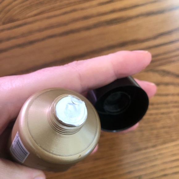 AHAVA 24K Gold Mineral Mud Mask 50ml - Picture 4 of 4